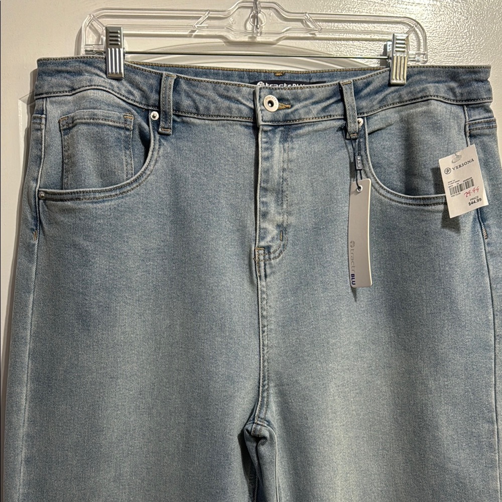 Tractr blue Light Wash Jeans